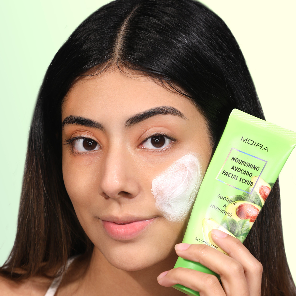 Exfoliante facial nutritivo de aguacate